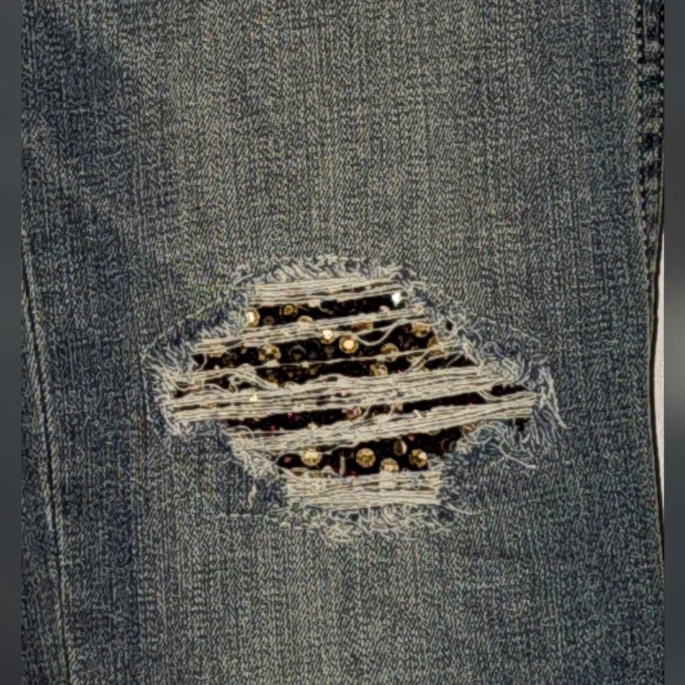 White House Black Market High Rise‎ Straight Denim Jeans Embellished Size 4